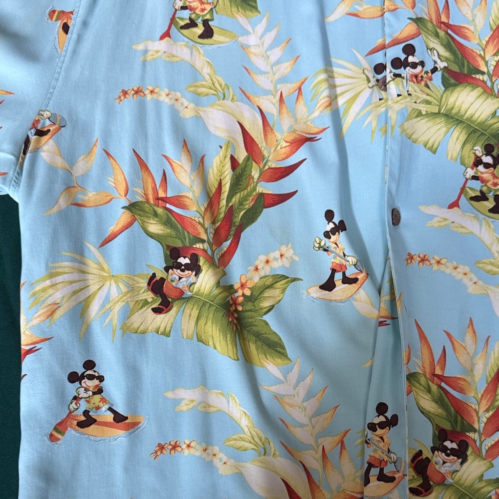 Tommy Bahama Disney Parks Mickey Hawaiian Shirt 3XB Big & Tall Surf Aloha - Picture 3 of 4